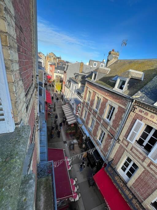 Les Bains De Trouville Luaran gambar